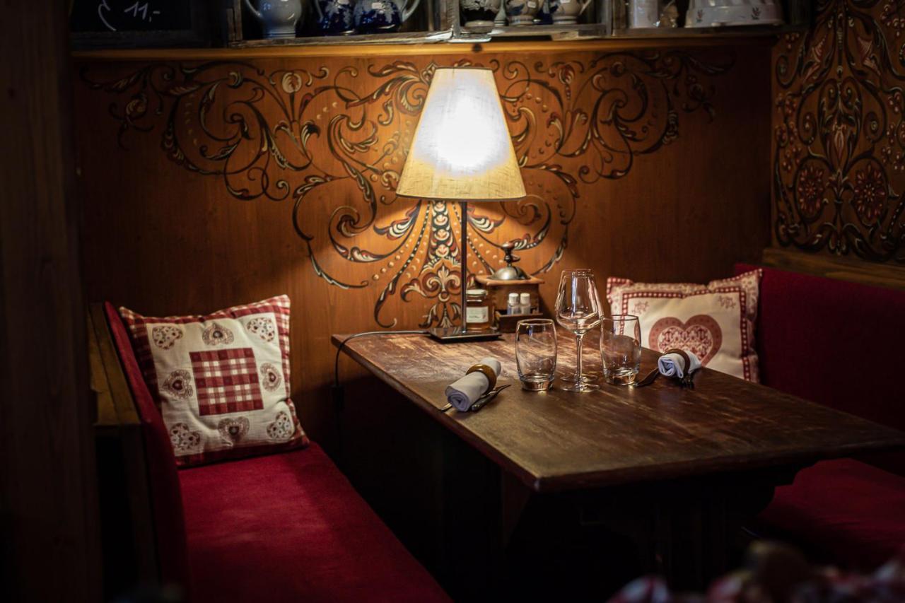 Relais et Châteaux Le Chambard Kaysersberg-Vignoble Extérieur photo